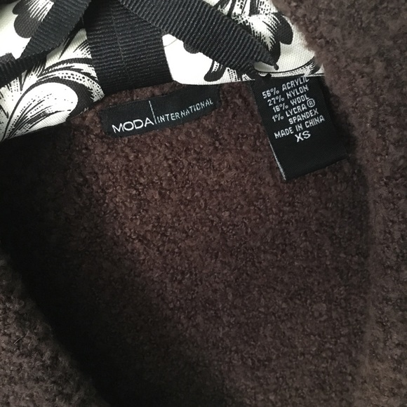 MODA International ruffle cardigan - Picture 2 of 6